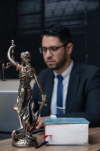 Guia do curso de Direito: como é, duração, estágio e perspectivas
